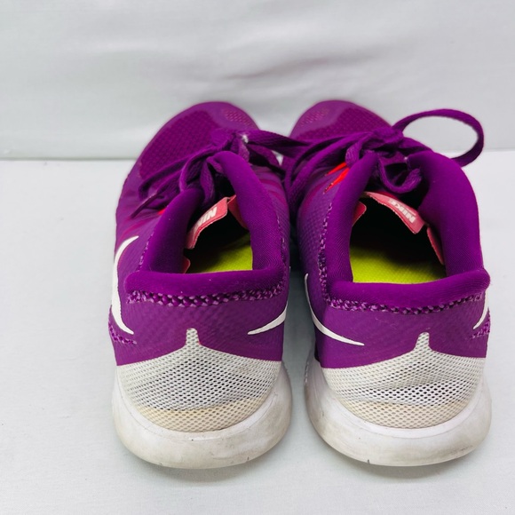 Nike Free 5.0 Women's Size 7.5  Running Shoes Purple Hyper Pink - Picture 3 of 7